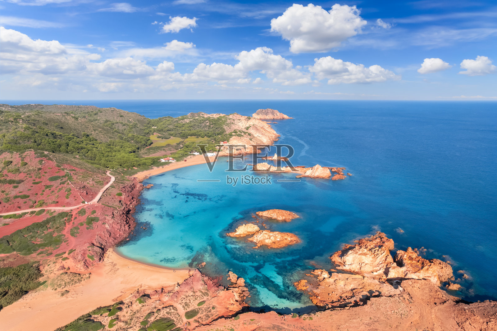 风景与Cala Pregonda海滩，Menorca岛照片摄影图片