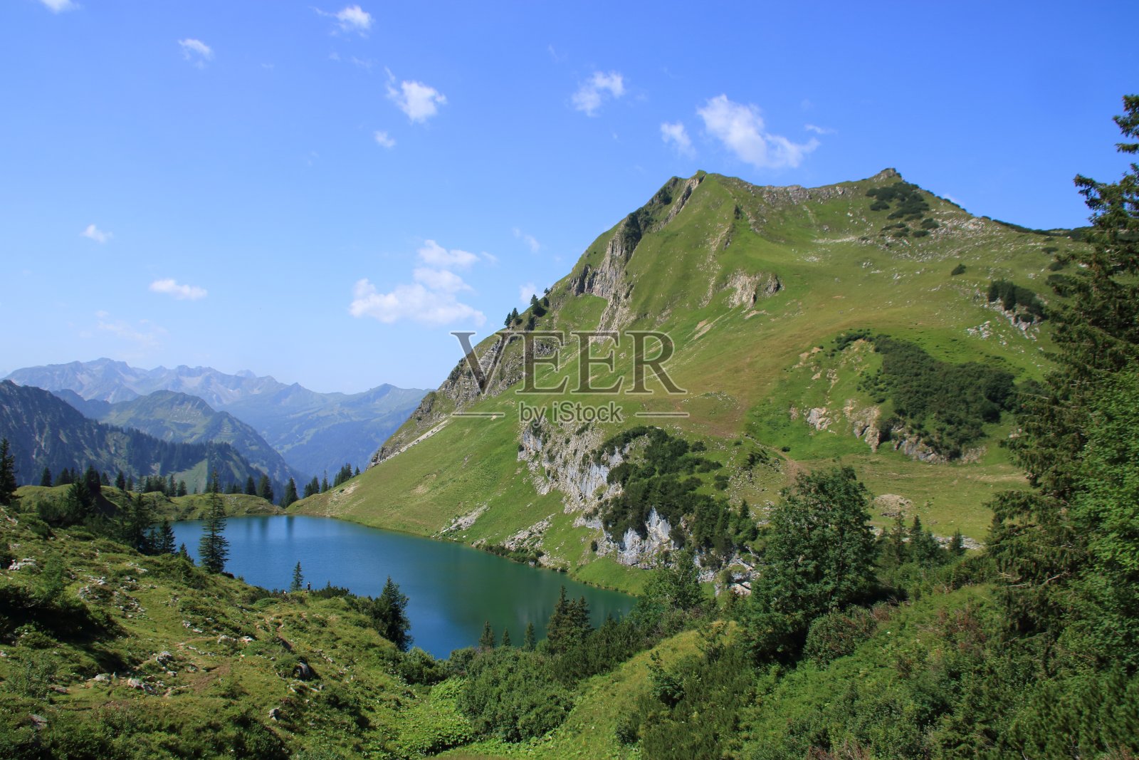 奥伯斯多夫附近Allgäu阿尔卑斯山的Seealpsee照片摄影图片