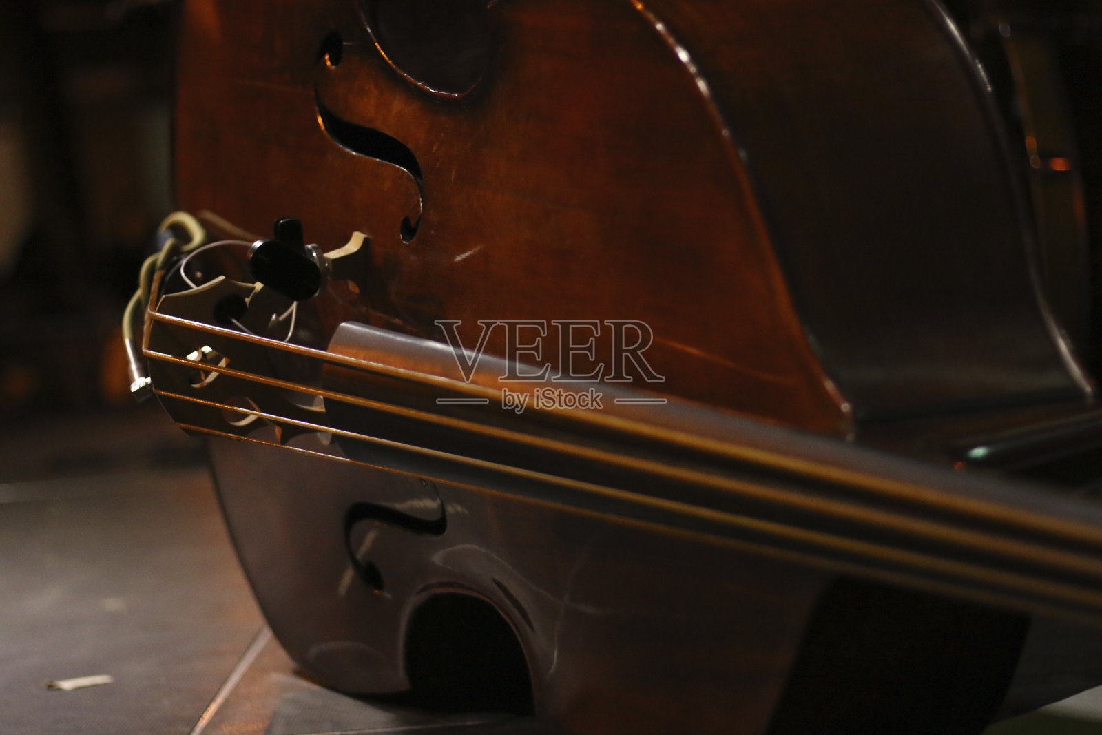 音乐家和仪器照片摄影图片