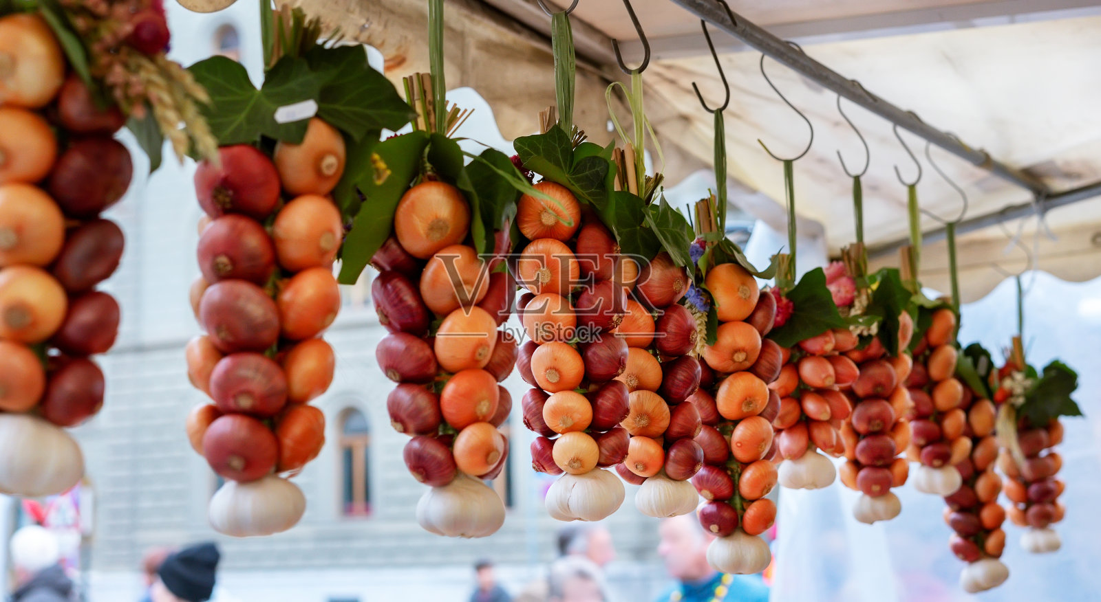 瑞士伯尔尼的洋葱节。照片摄影图片
