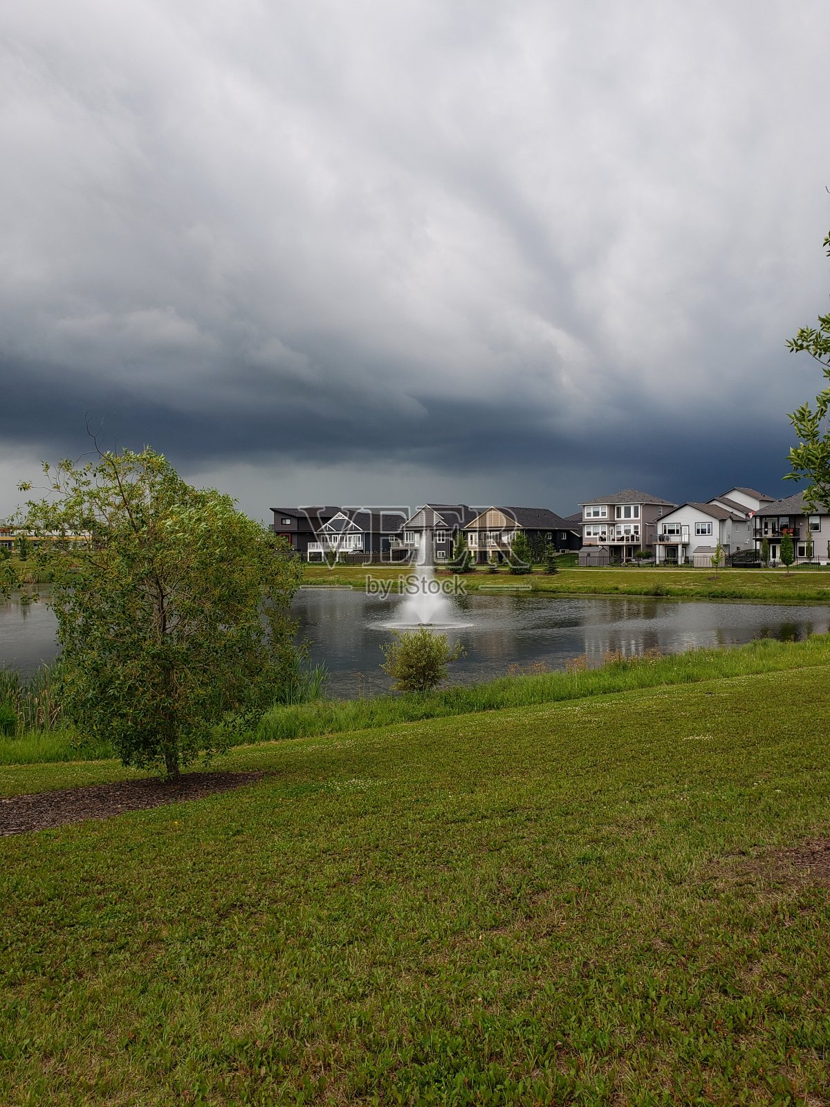 维尤湖照片摄影图片