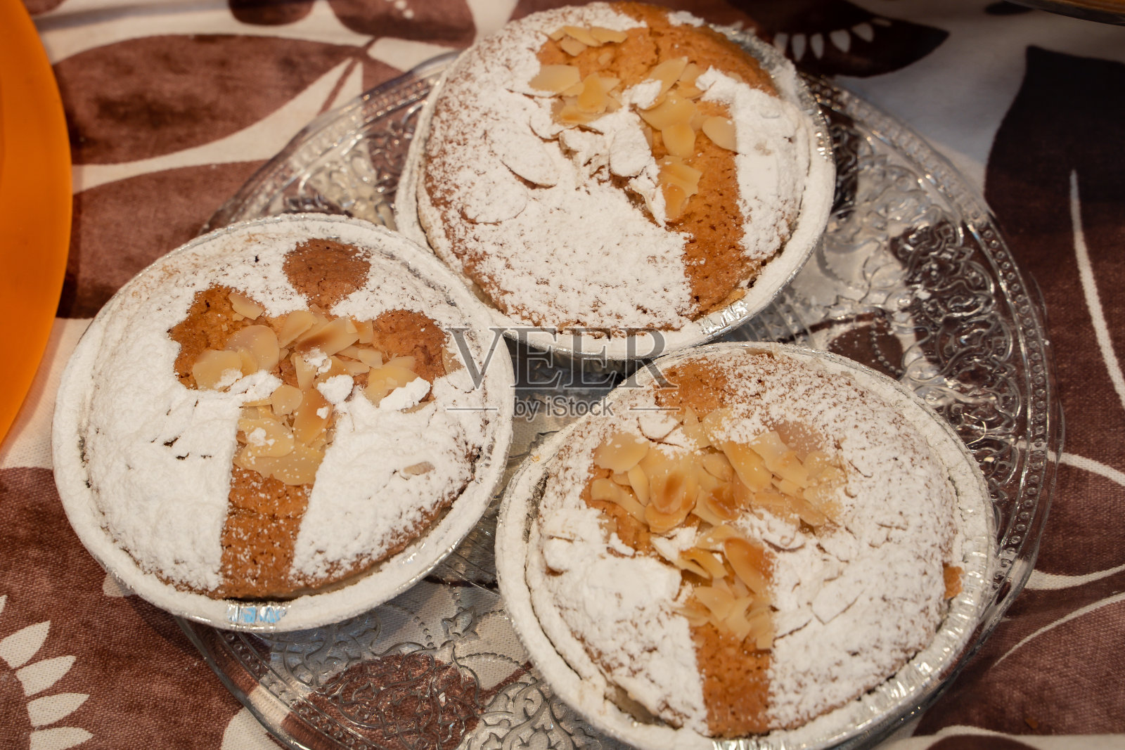 西班牙特色甜点，加糖。照片摄影图片