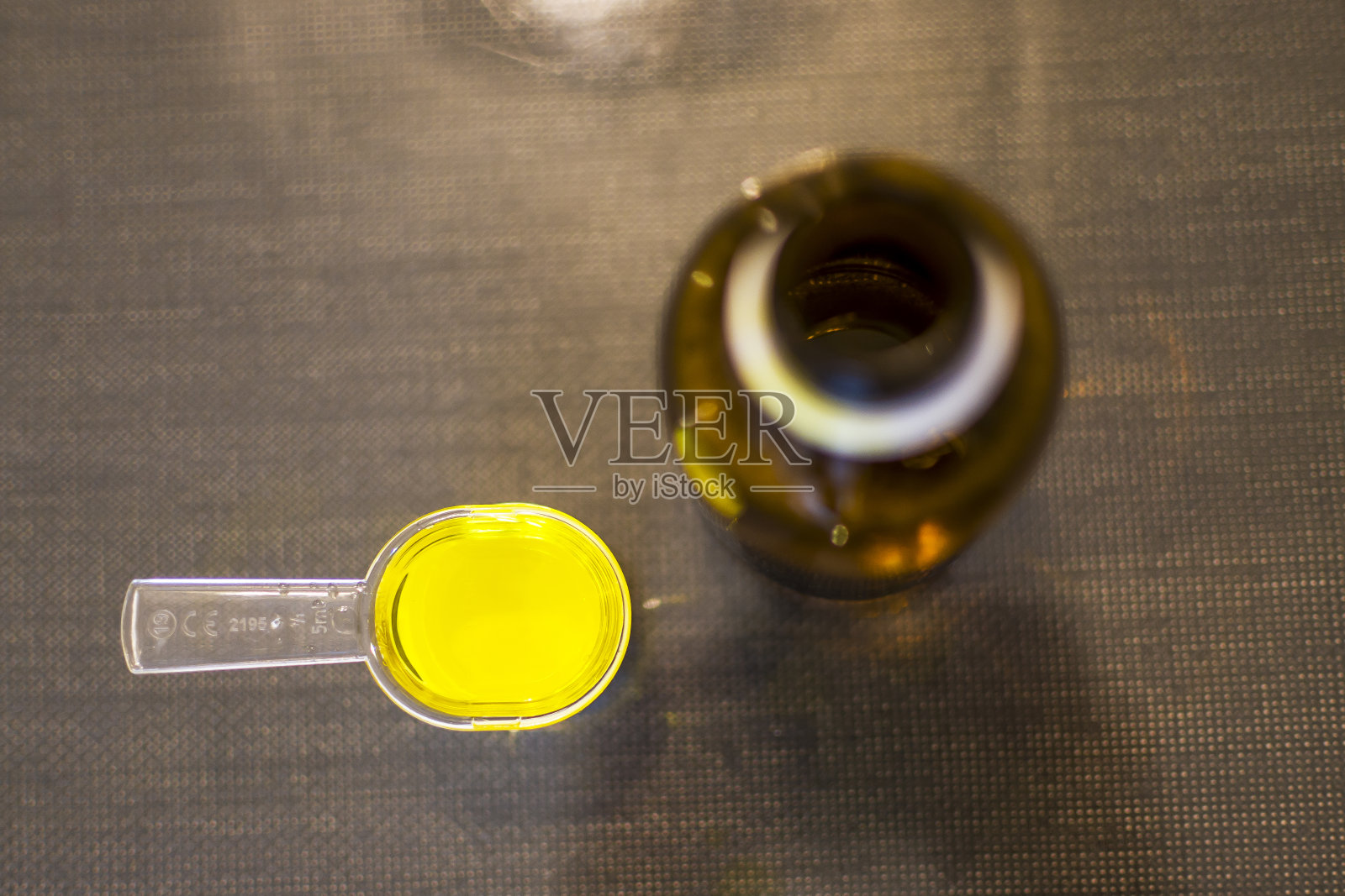 病人药糖浆照片摄影图片