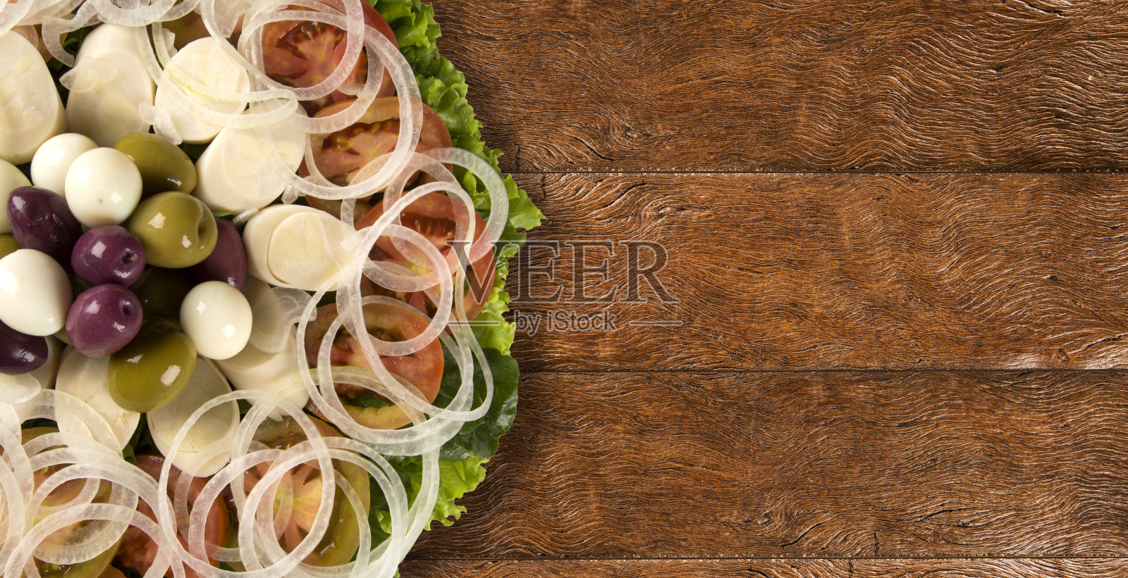 新鲜蔬菜什锦沙拉照片摄影图片