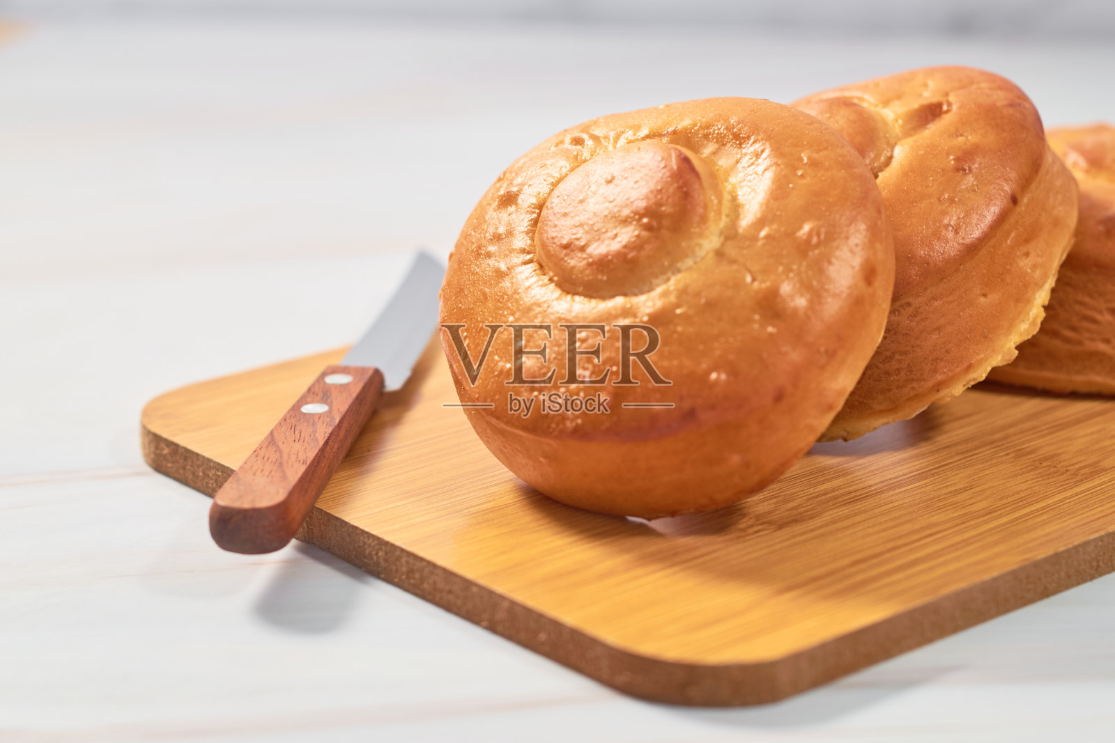 静止的墨西哥面包。大理石桌子上的小点心照片摄影图片