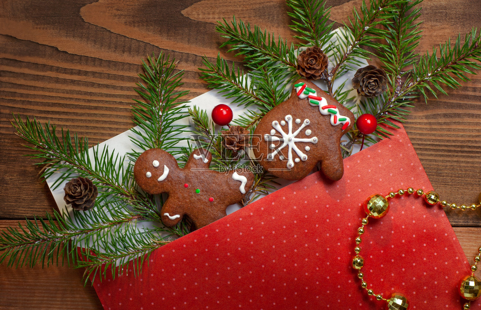 圣诞红信封照片摄影图片