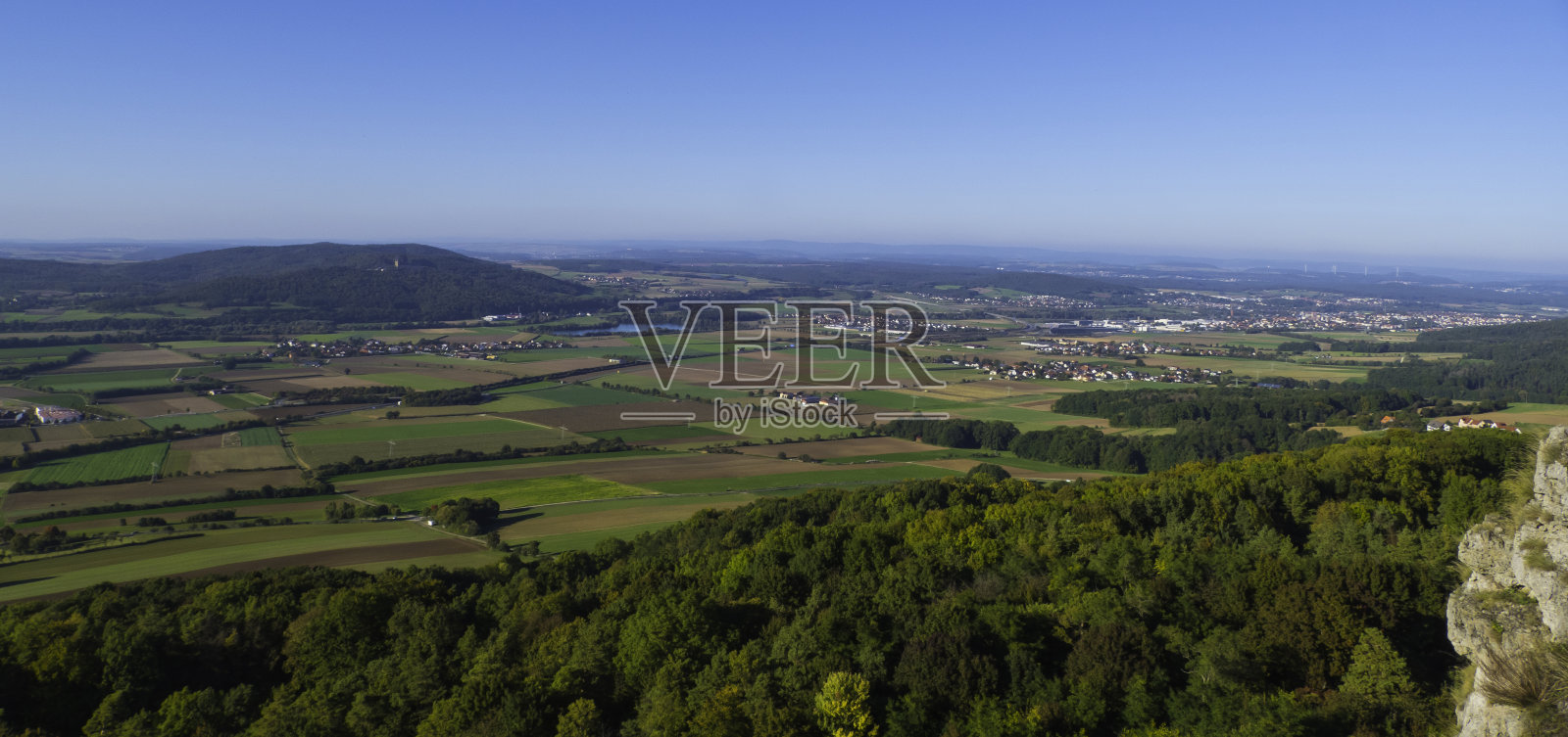 德国斯塔伯格山顶照片摄影图片