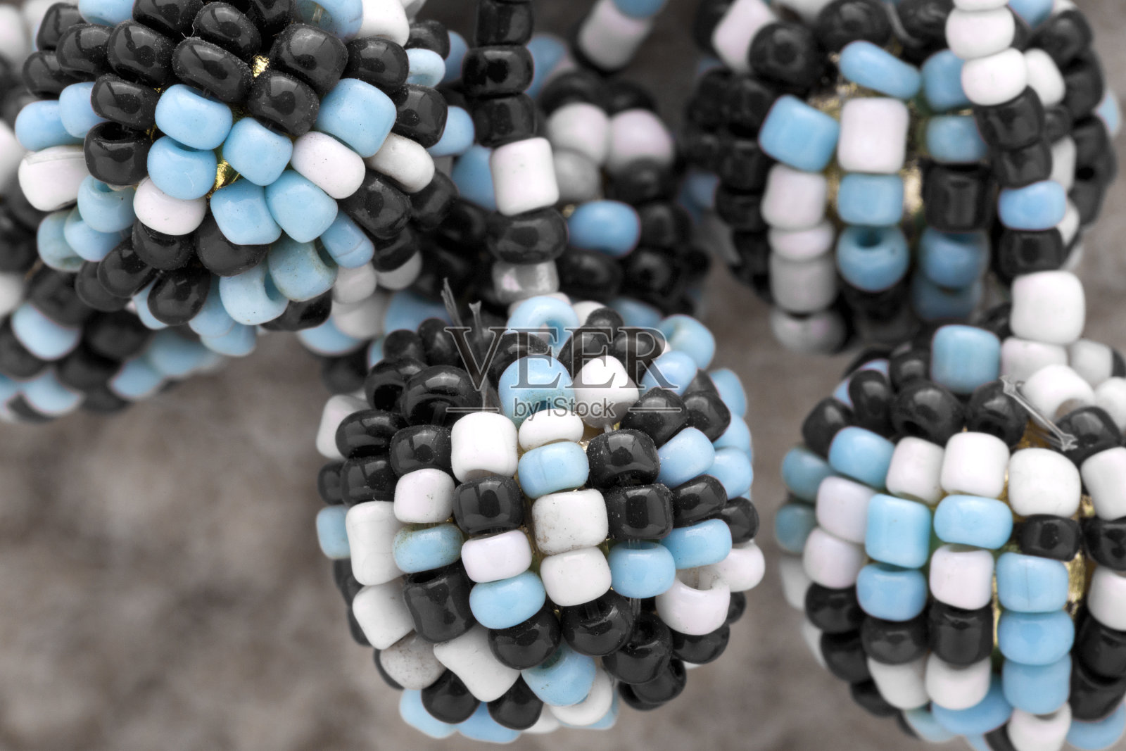 多色石项链照片摄影图片