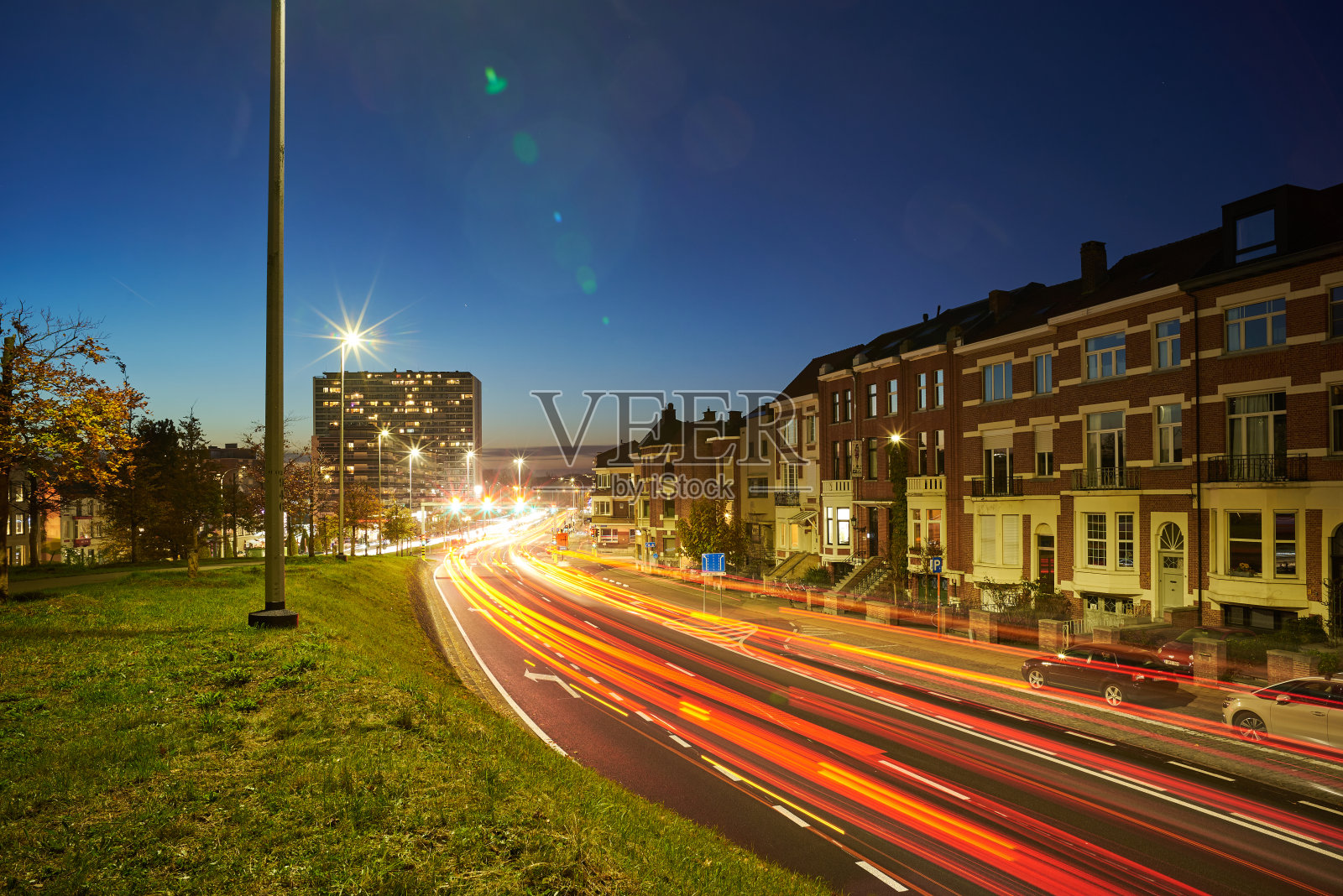城市的灯光照片摄影图片