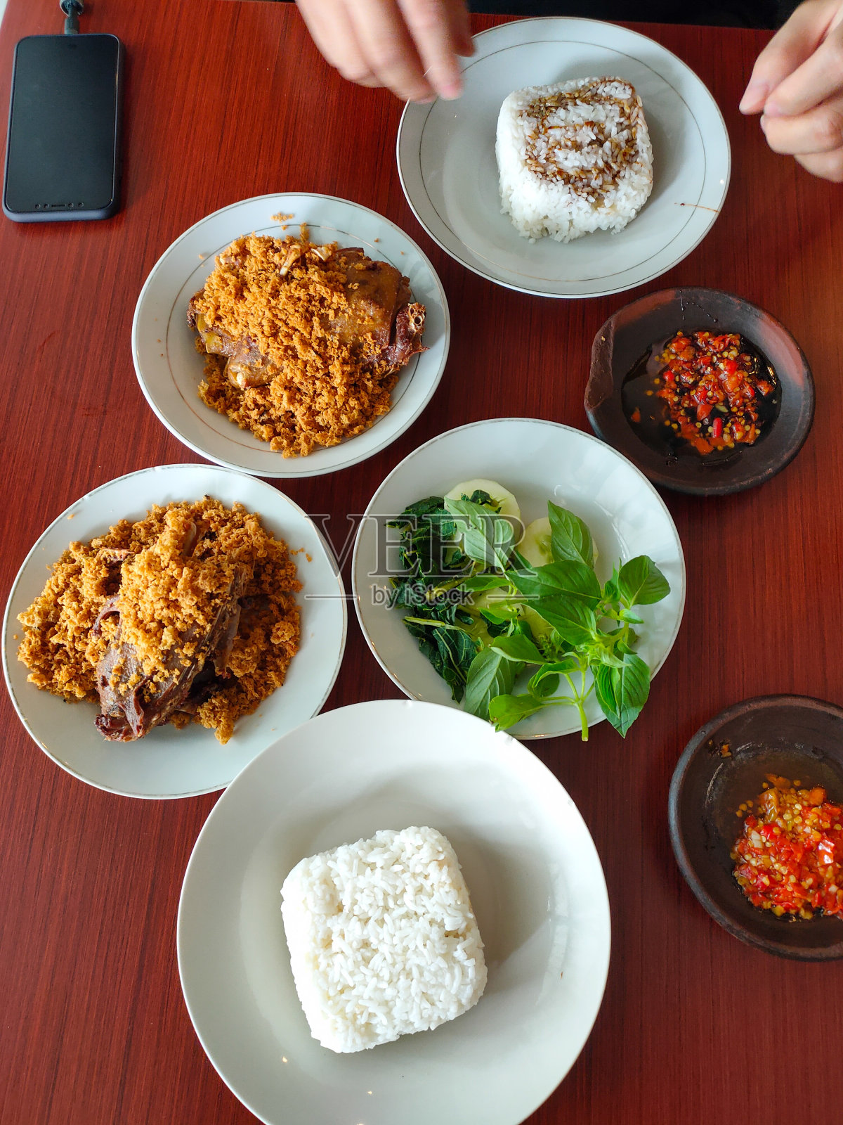 参巴火柴菜烤鸭照片摄影图片