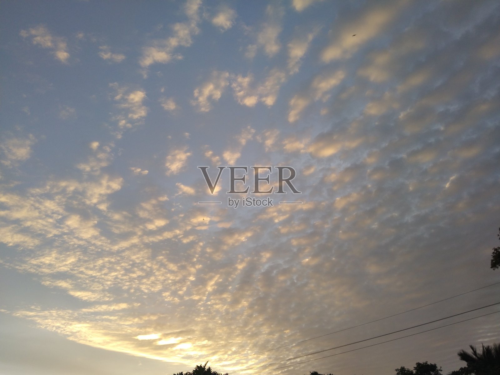 下午美丽的天空照片摄影图片