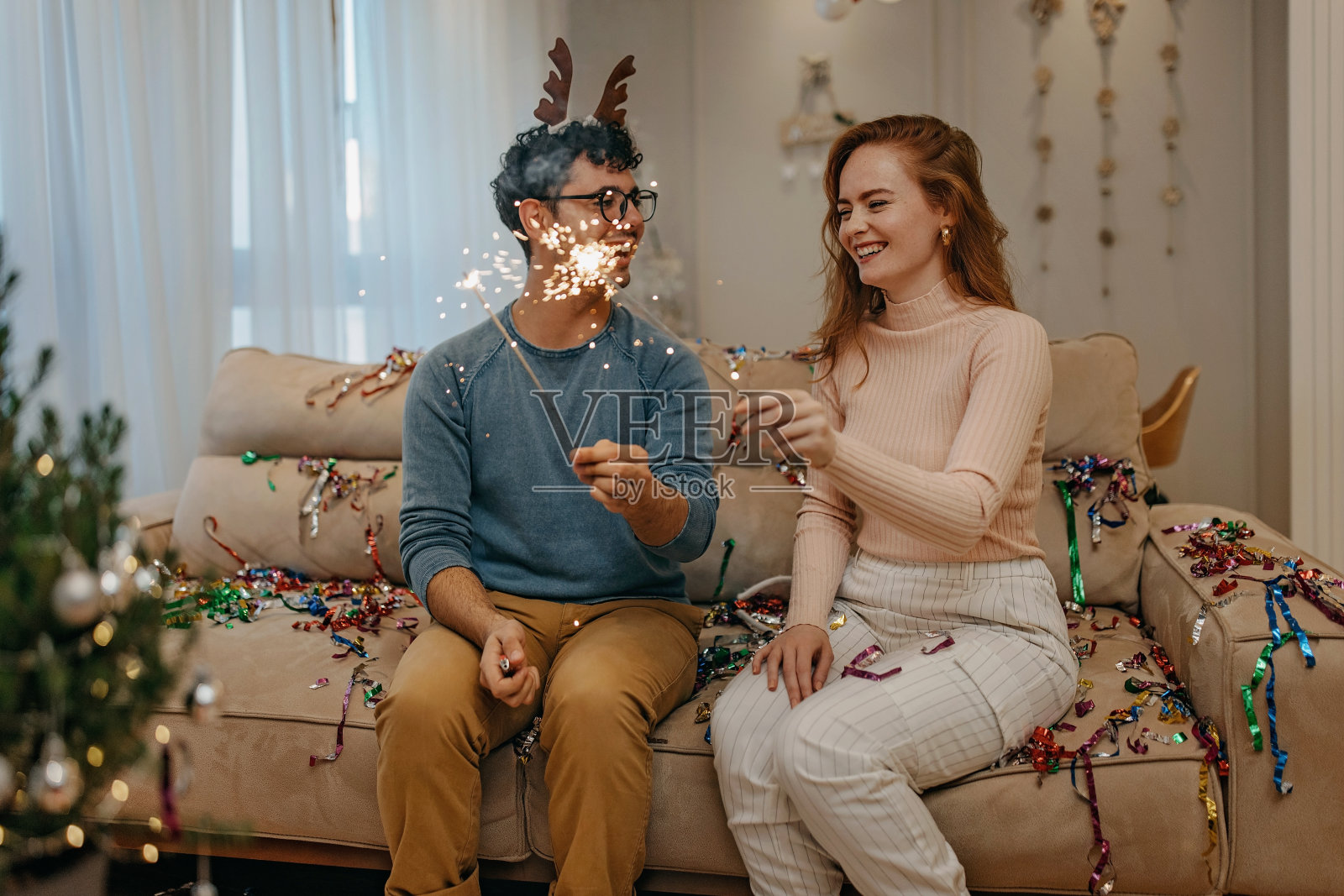 我们庆祝新年照片摄影图片