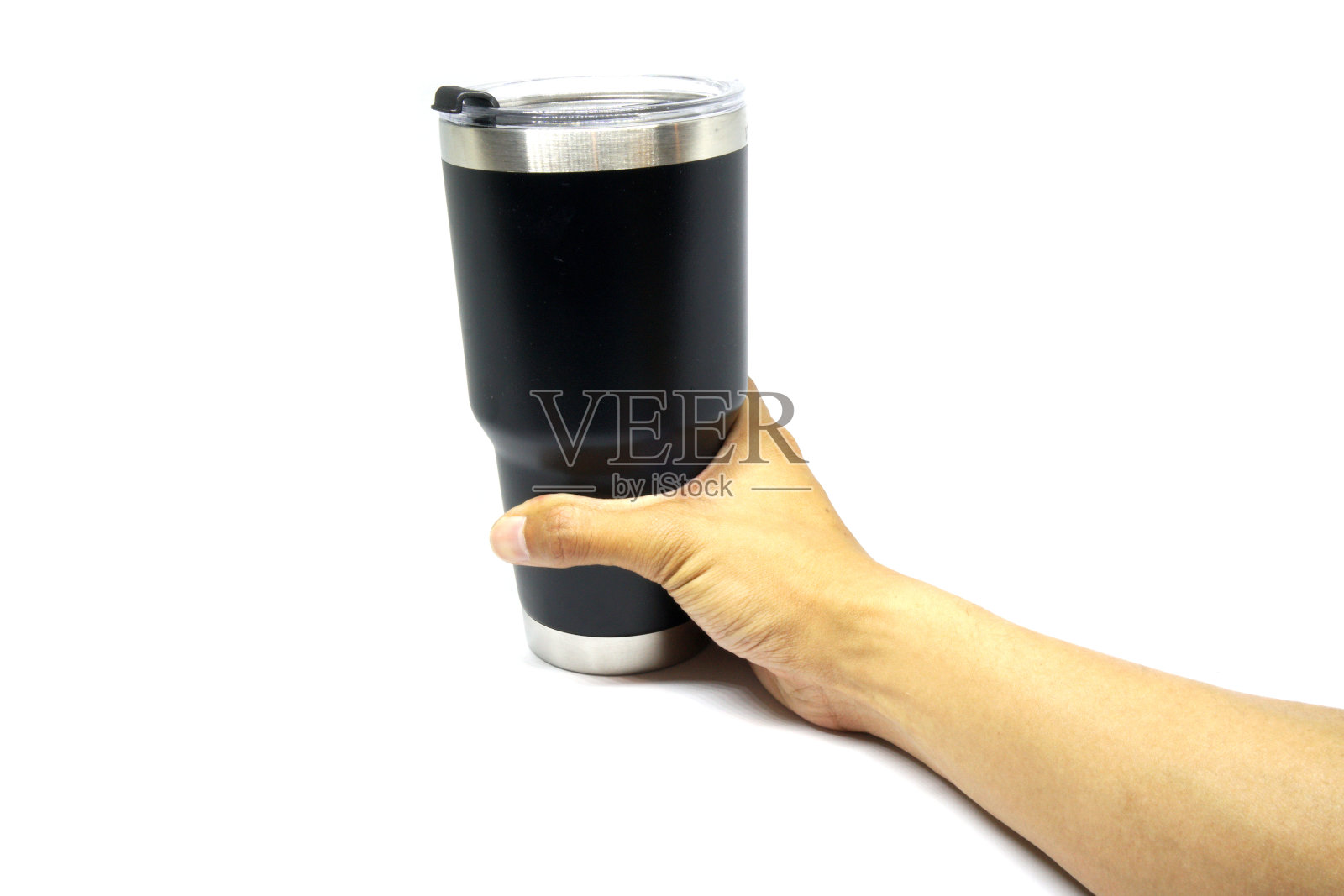 黑色不锈钢冷水玻璃隔离白色背景-减少塑料玻璃的使用概念照片摄影图片