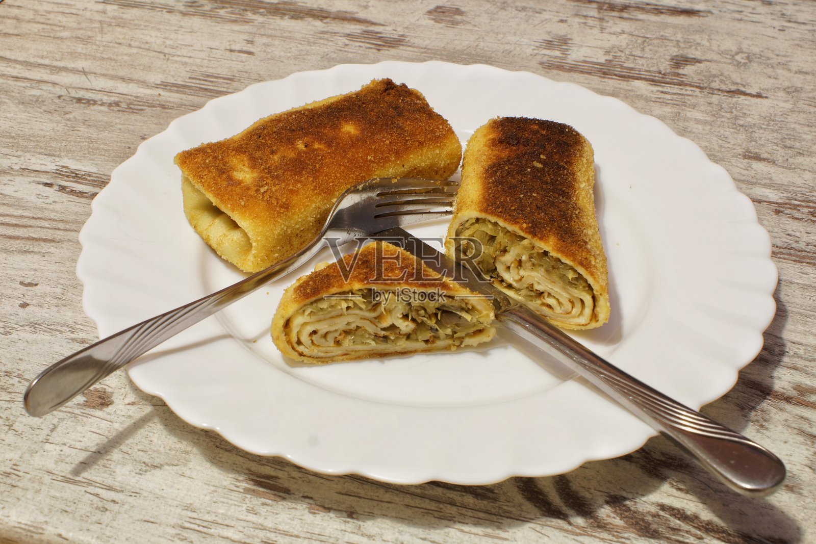 卷心菜蘑菇丸子照片摄影图片