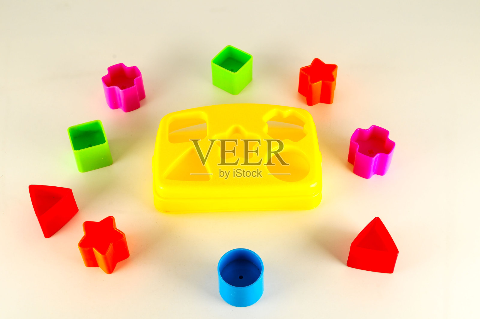 彩色几何塑料玩具的特写照片摄影图片