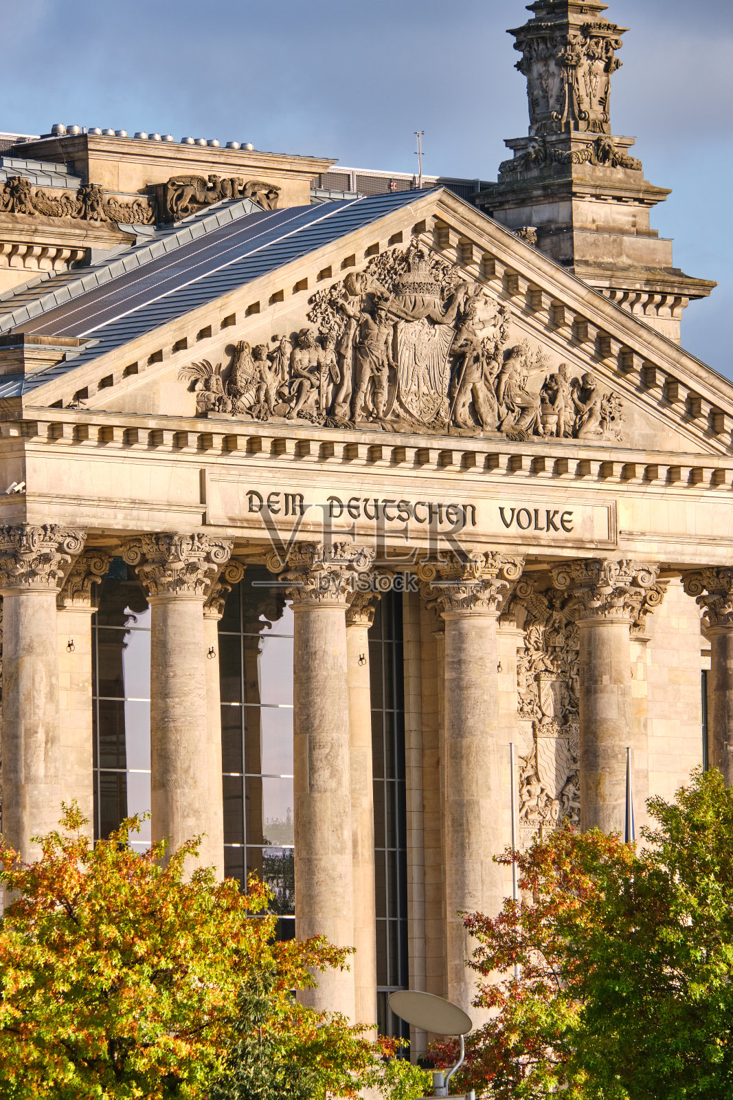 国会大厦的入口照片摄影图片