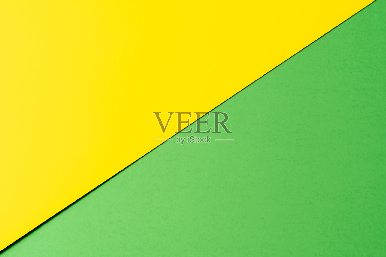 最小构图线以黄绿纸色为主。照片摄影图片