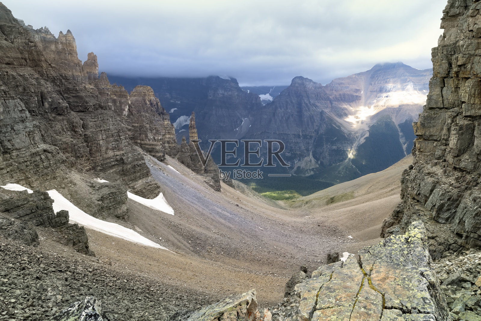 哨兵通过视图照片摄影图片