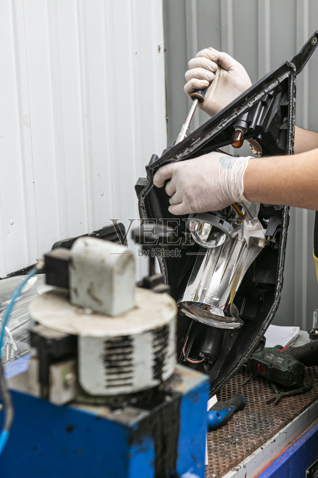 大灯修复照片摄影图片