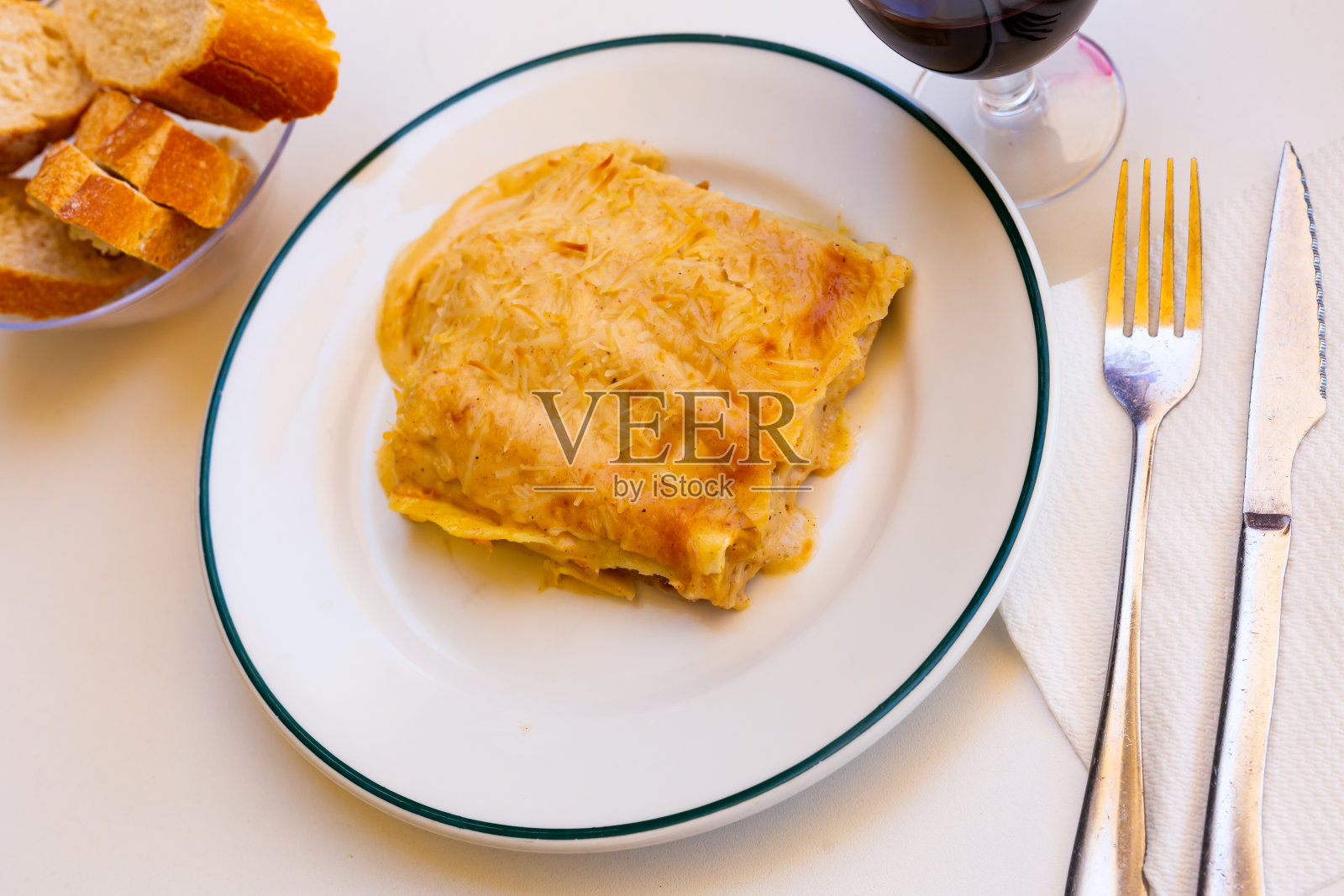 意大利传统食物千层面照片摄影图片