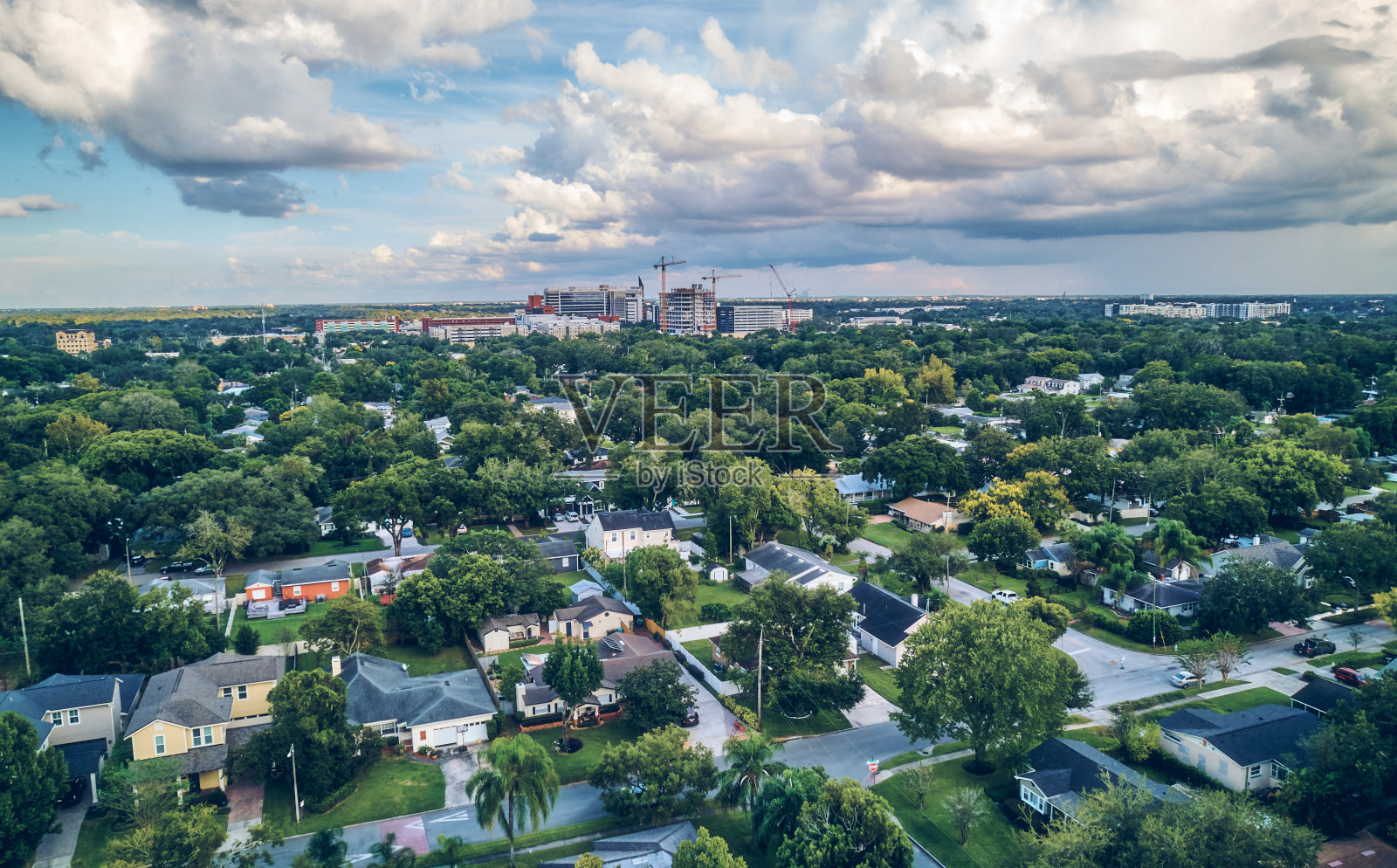 学院公园照片摄影图片