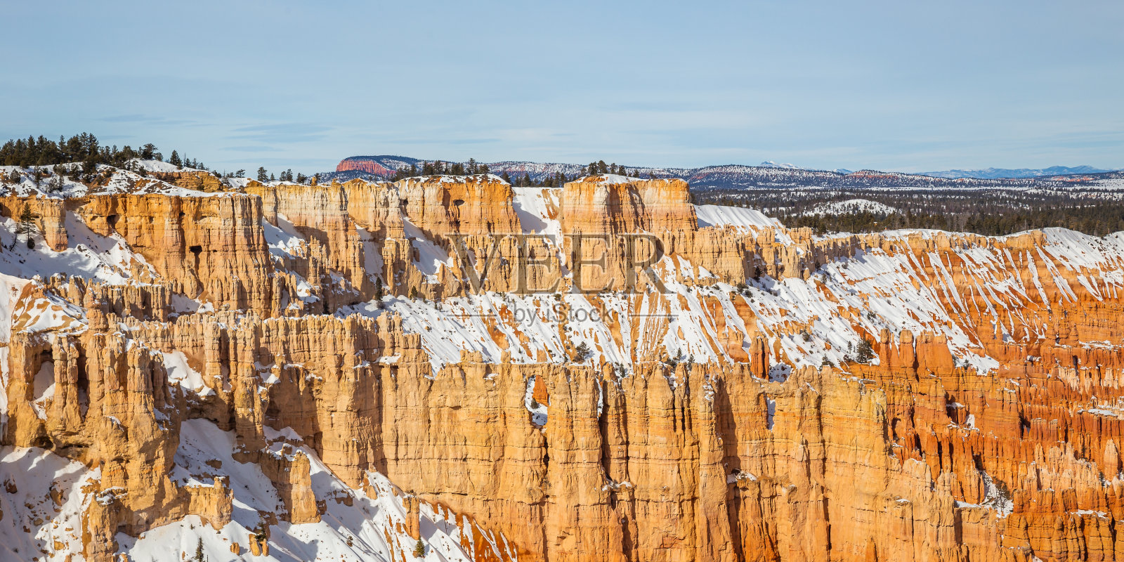 布莱斯峡谷国家公园的冬天照片摄影图片