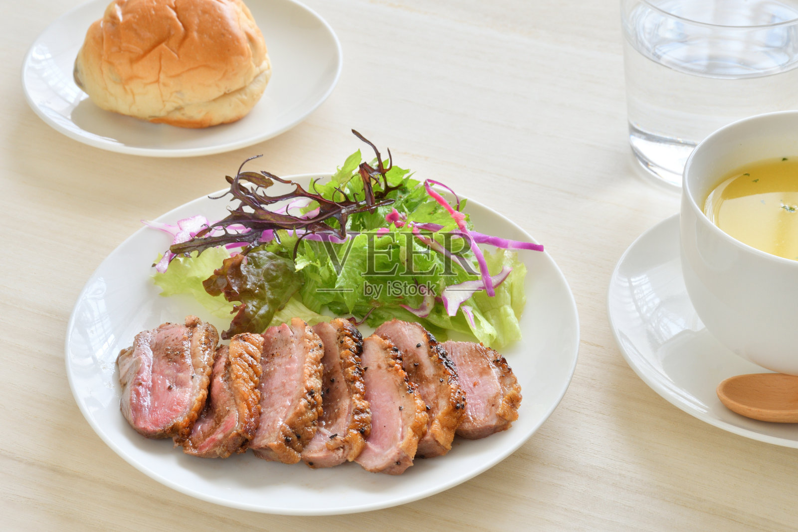 玉米汤烤鸭照片摄影图片