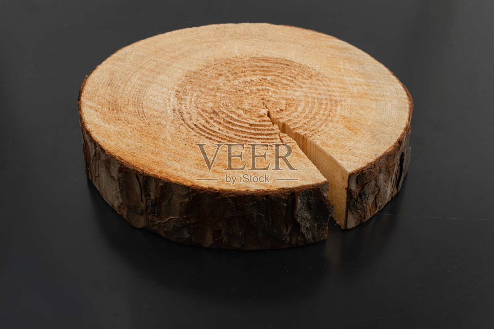 木桩，横截面，切木树干片照片摄影图片