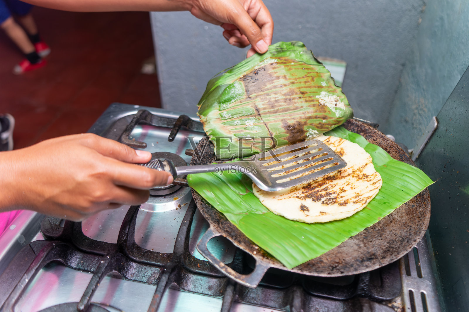 烹饪甜玉米饼照片摄影图片