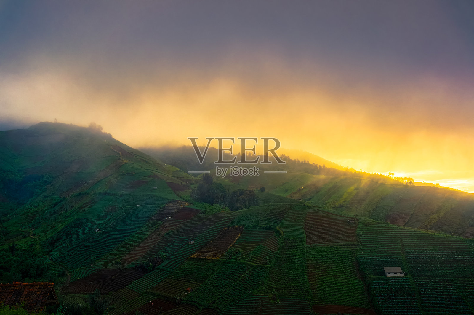 西爪哇的西雷迈山与自然照片摄影图片