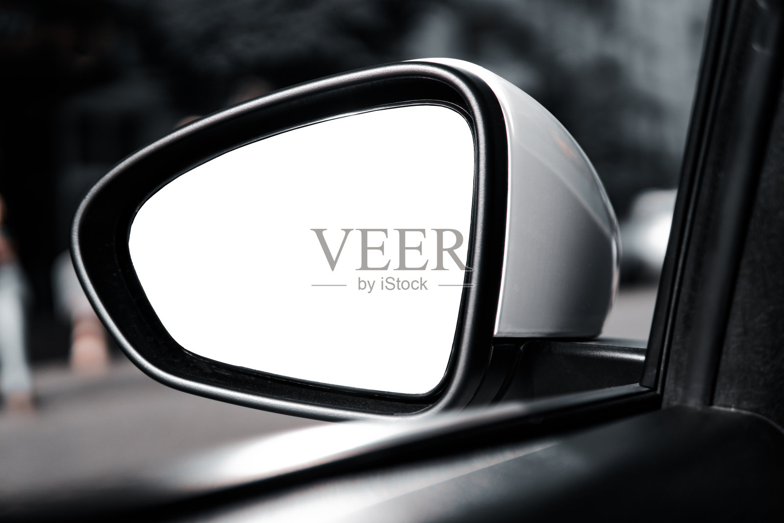 马路上的汽车镜子照片摄影图片