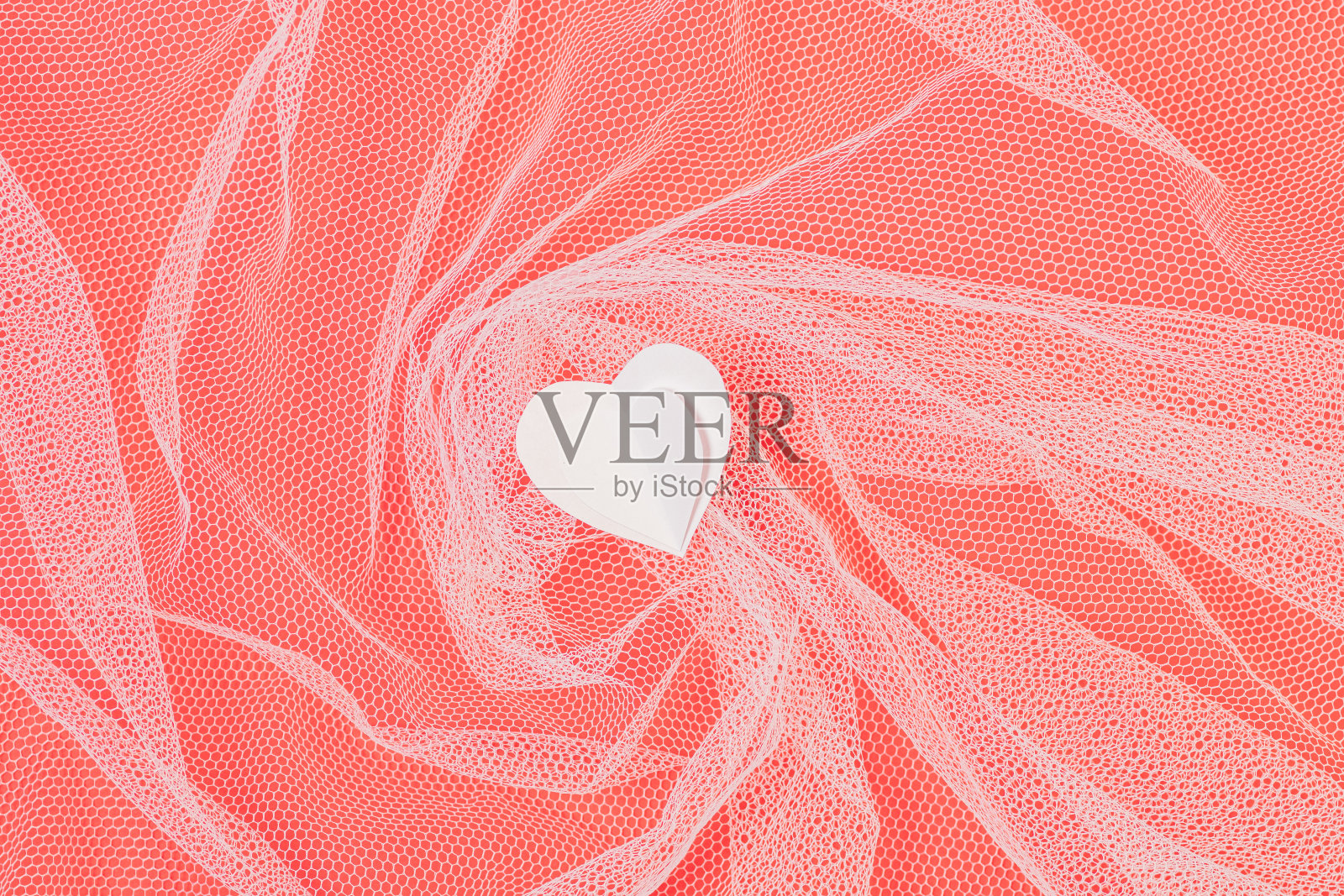 情人节作文用纸做爱心照片摄影图片