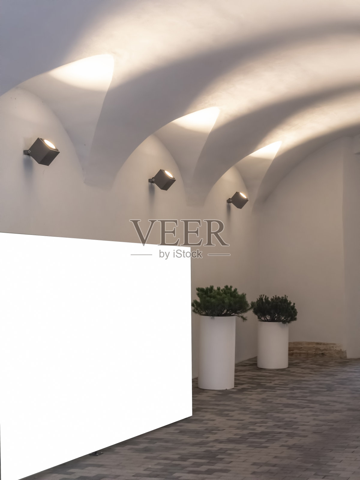 模拟。户外空白广告牌，户外广告，城市公共信息板照片摄影图片