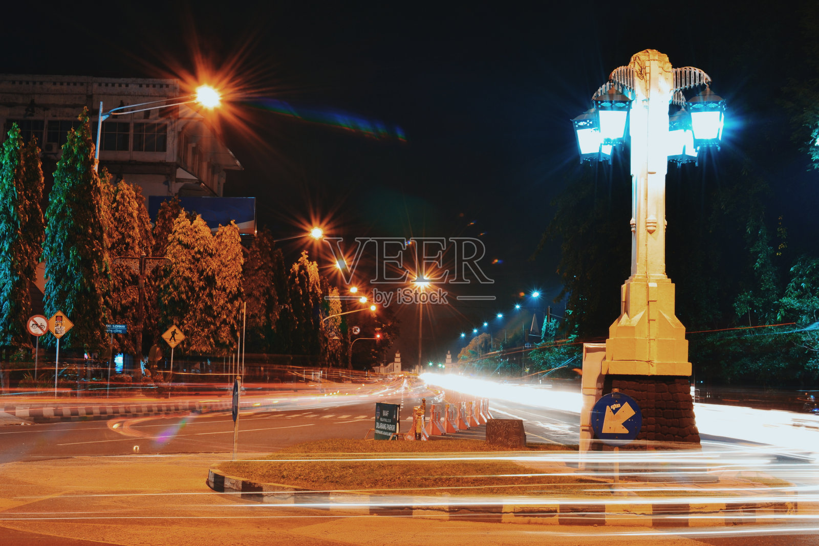 夜之城照片摄影图片