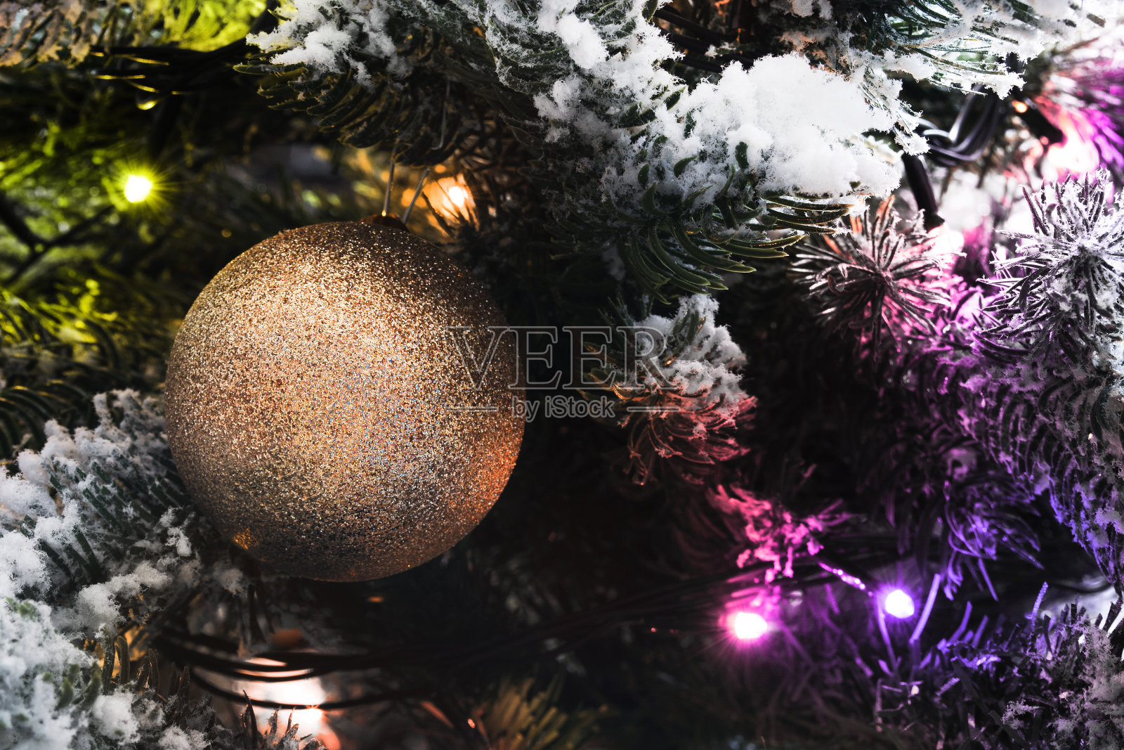 圣诞树装饰品照片摄影图片