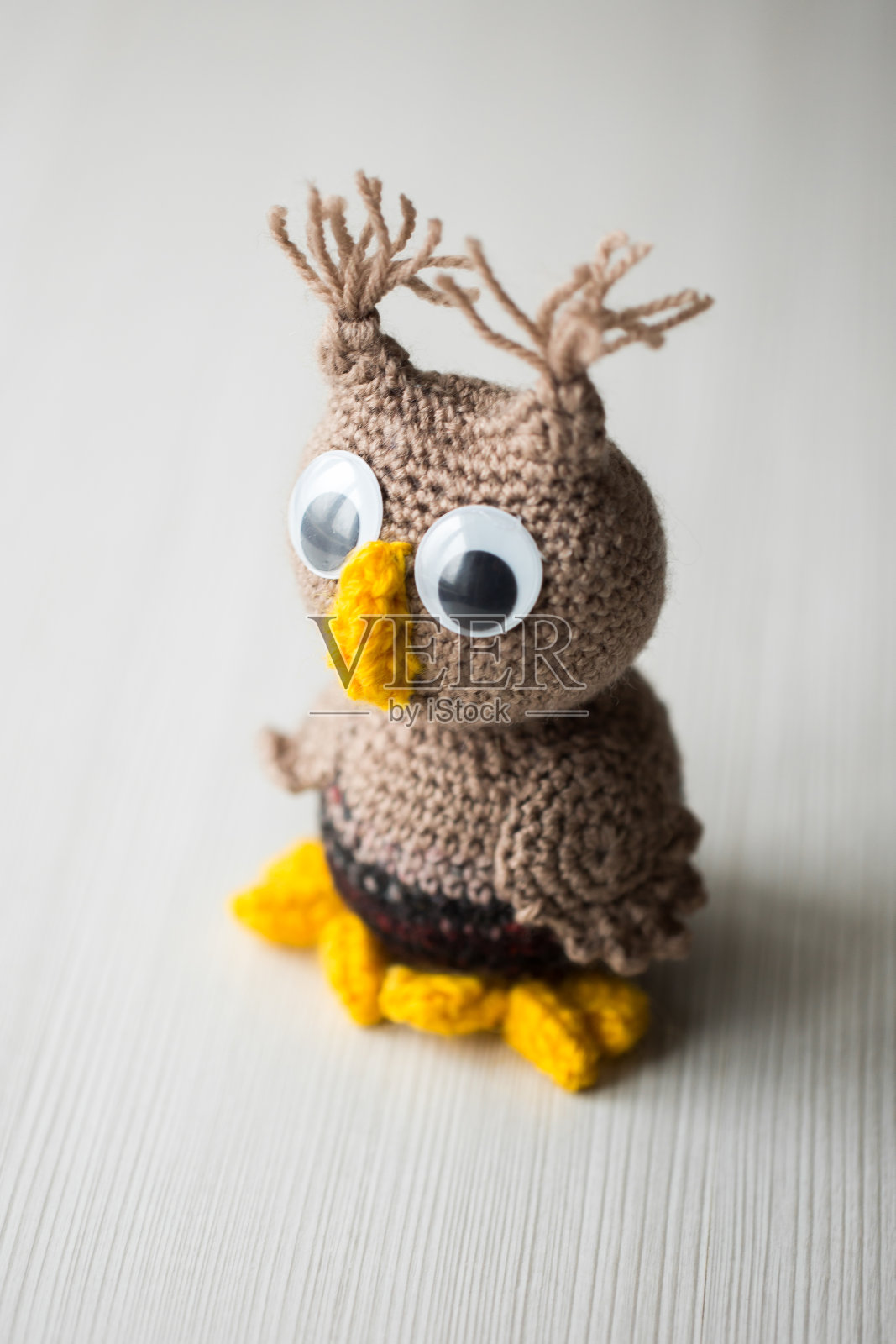 猫头鹰娃娃针织照片摄影图片