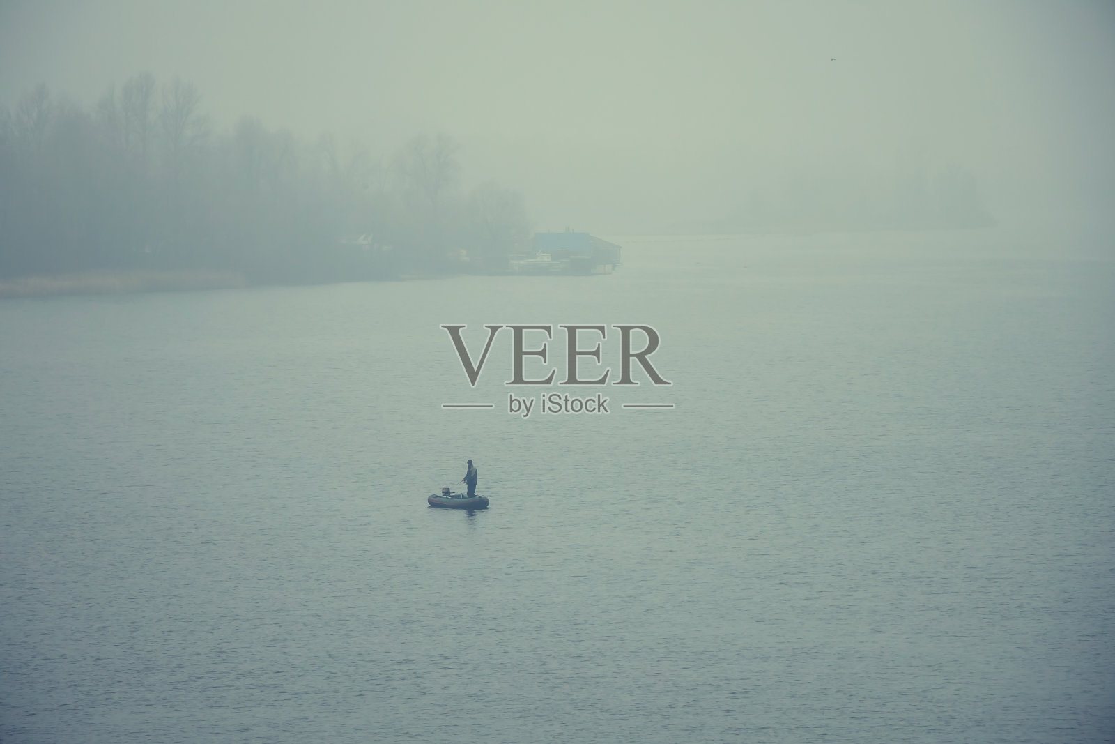 多雾的天气照片摄影图片