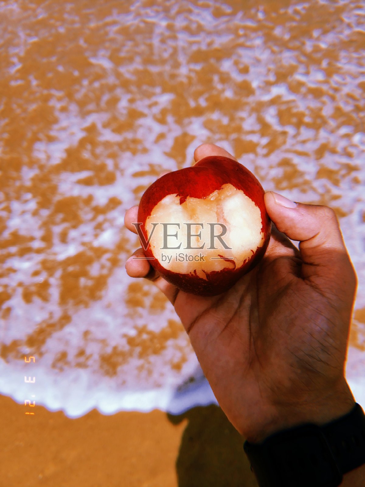 水果海滩照片摄影图片