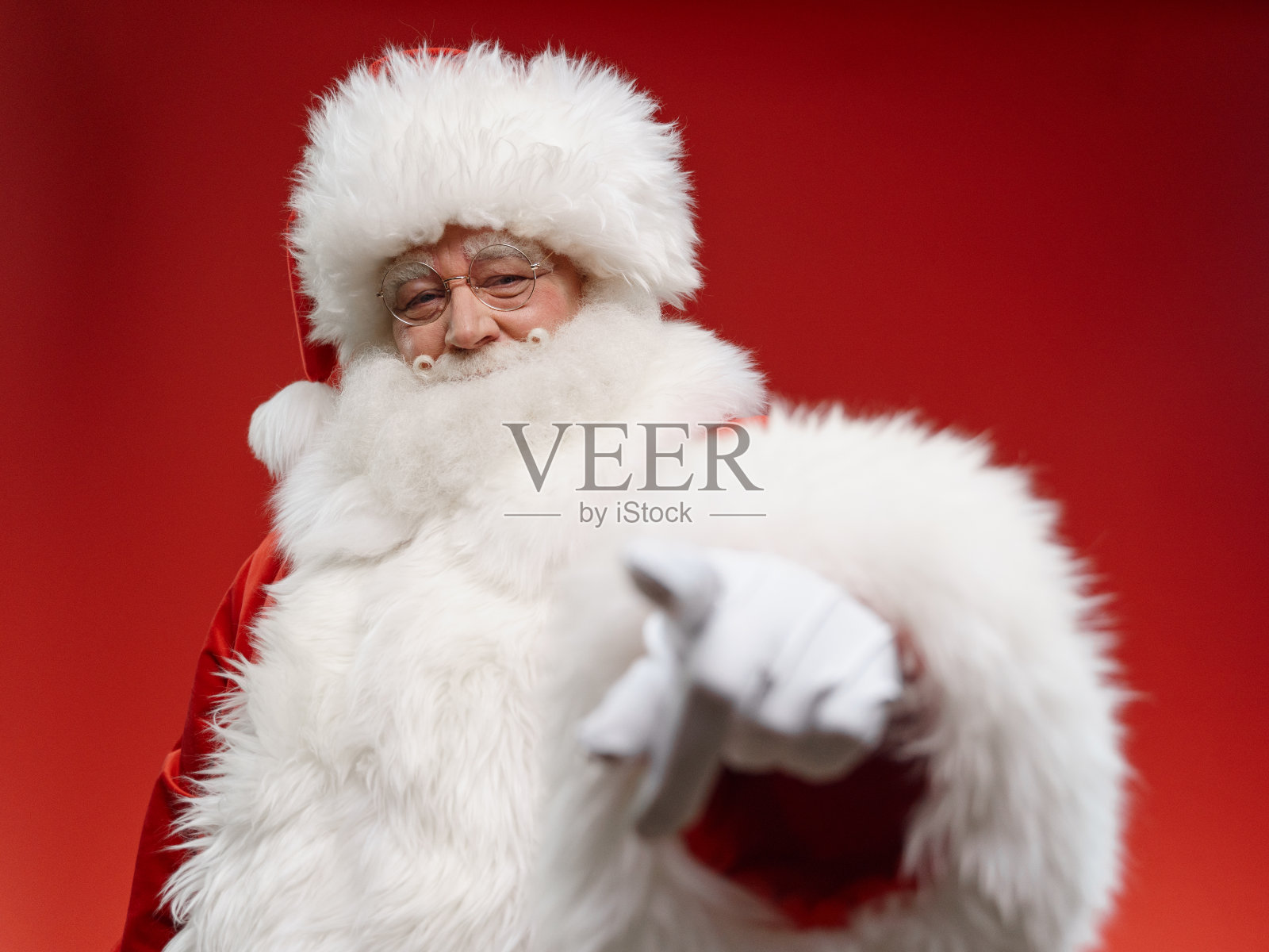 圣诞老人对你很满意照片摄影图片