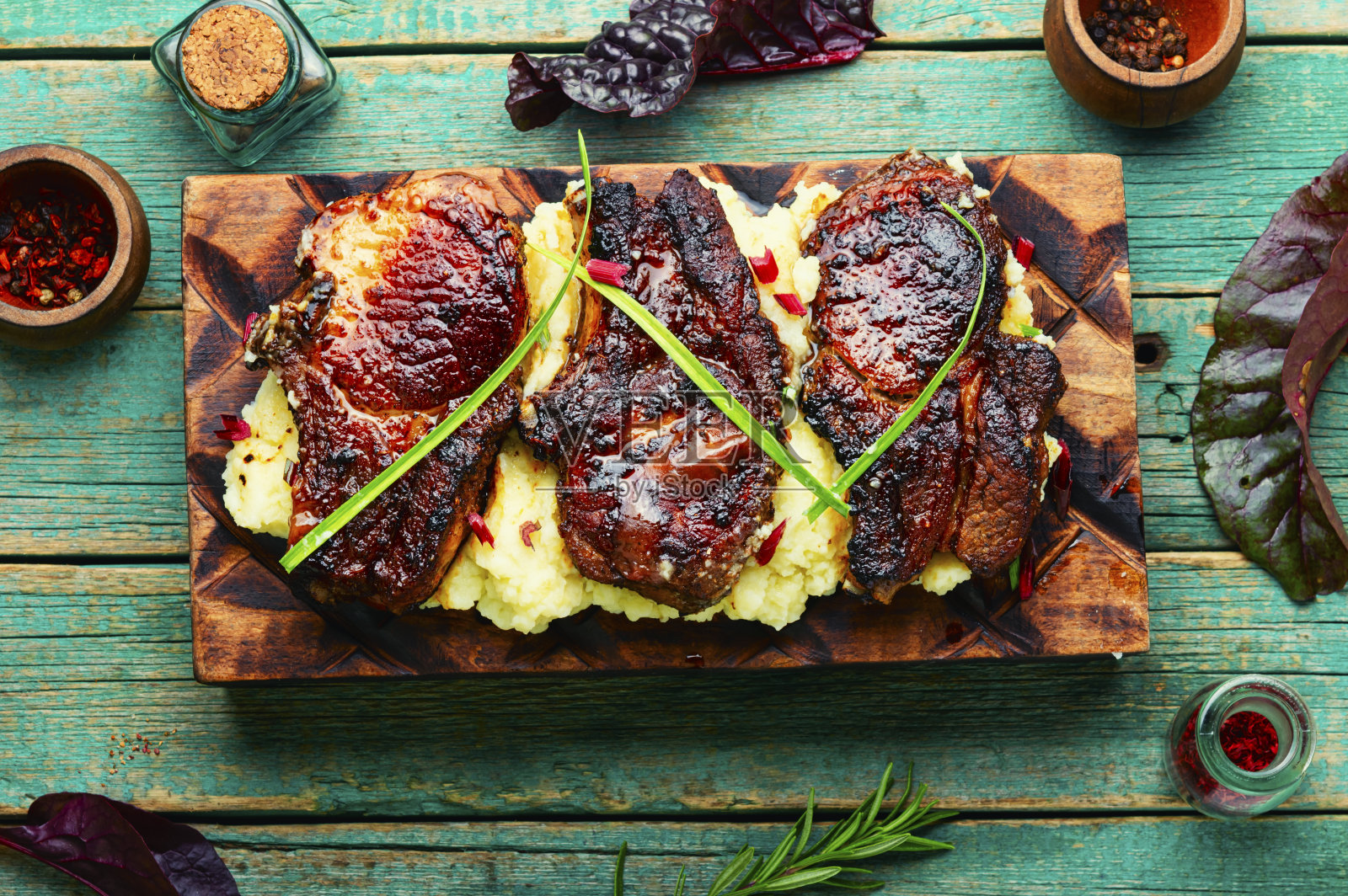 炸肉配土豆泥照片摄影图片