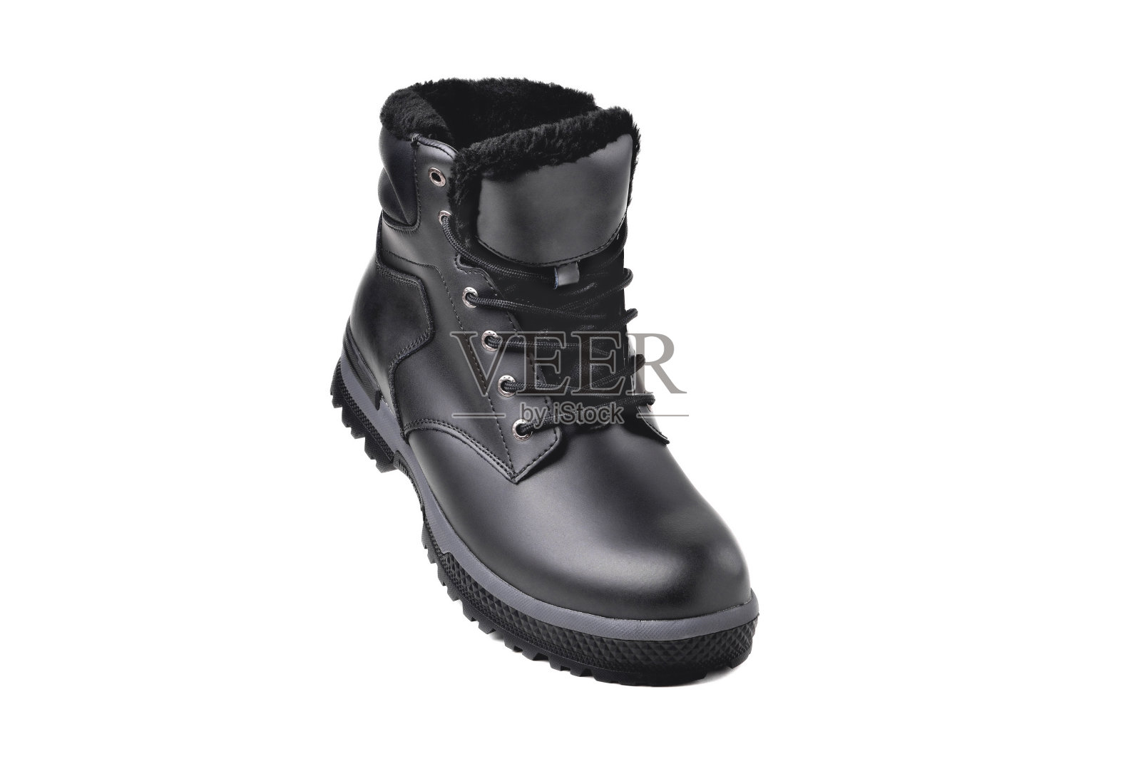 冬季男性黑色皮靴白色背景，登山鞋，实用越野鞋，特写隔离照片摄影图片