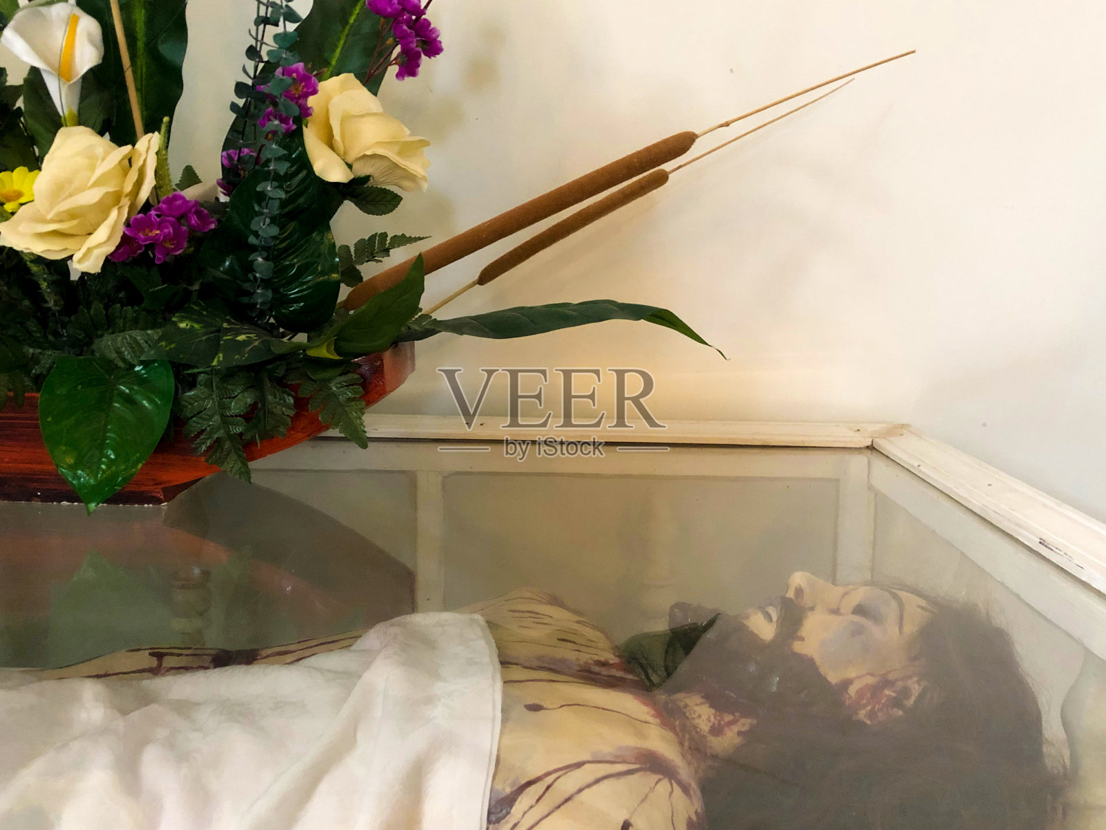 Socorro Mission, Mission Trail, TX(棺材里的耶稣)照片摄影图片