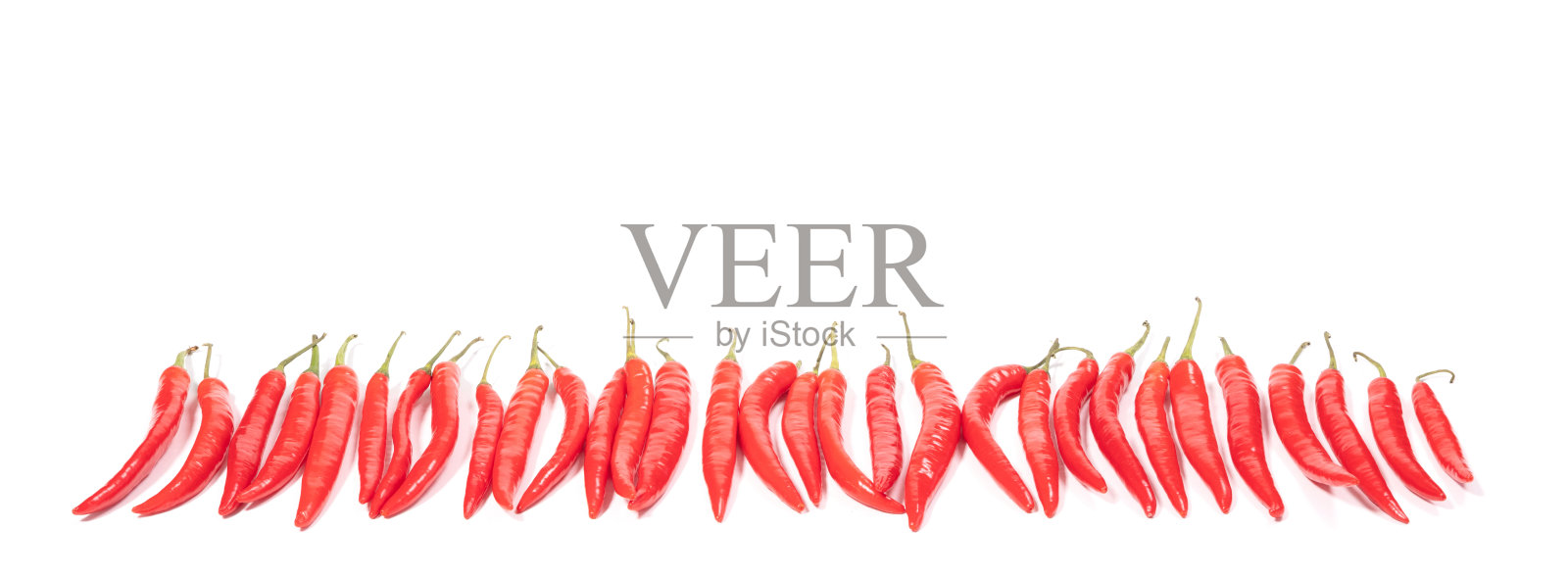 红辣椒孤立在白色背景上照片摄影图片