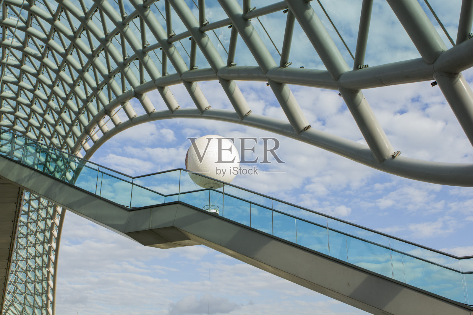 第比利斯的和平桥照片摄影图片