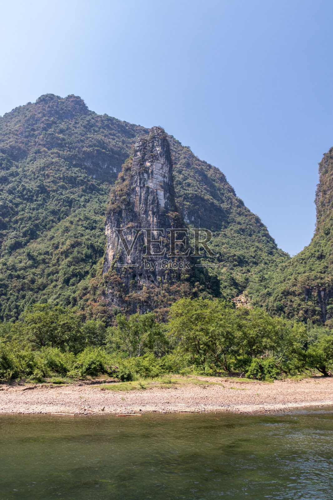 漓江喀斯特山脉照片摄影图片