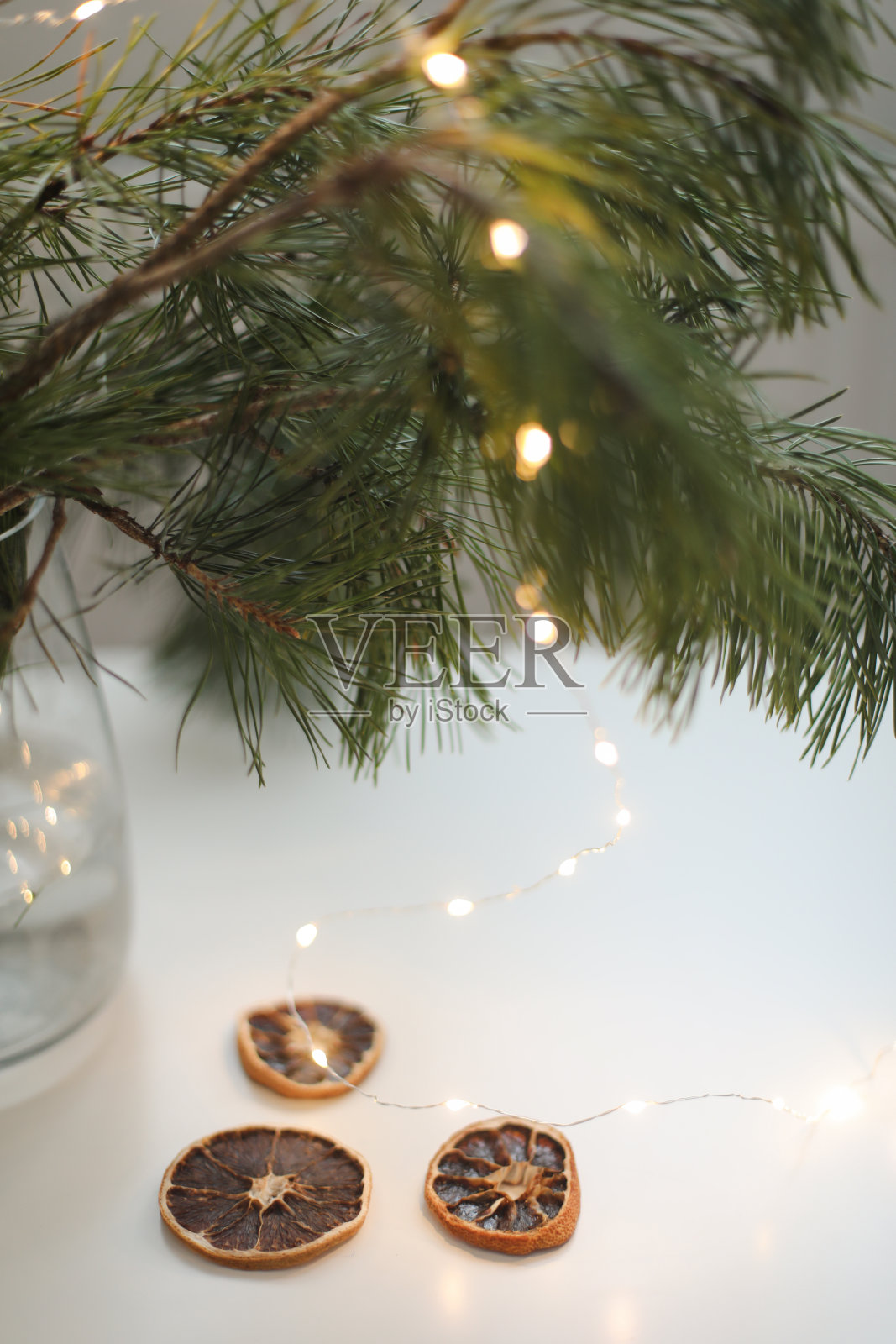 圣诞装饰和新年假期背景。照片摄影图片