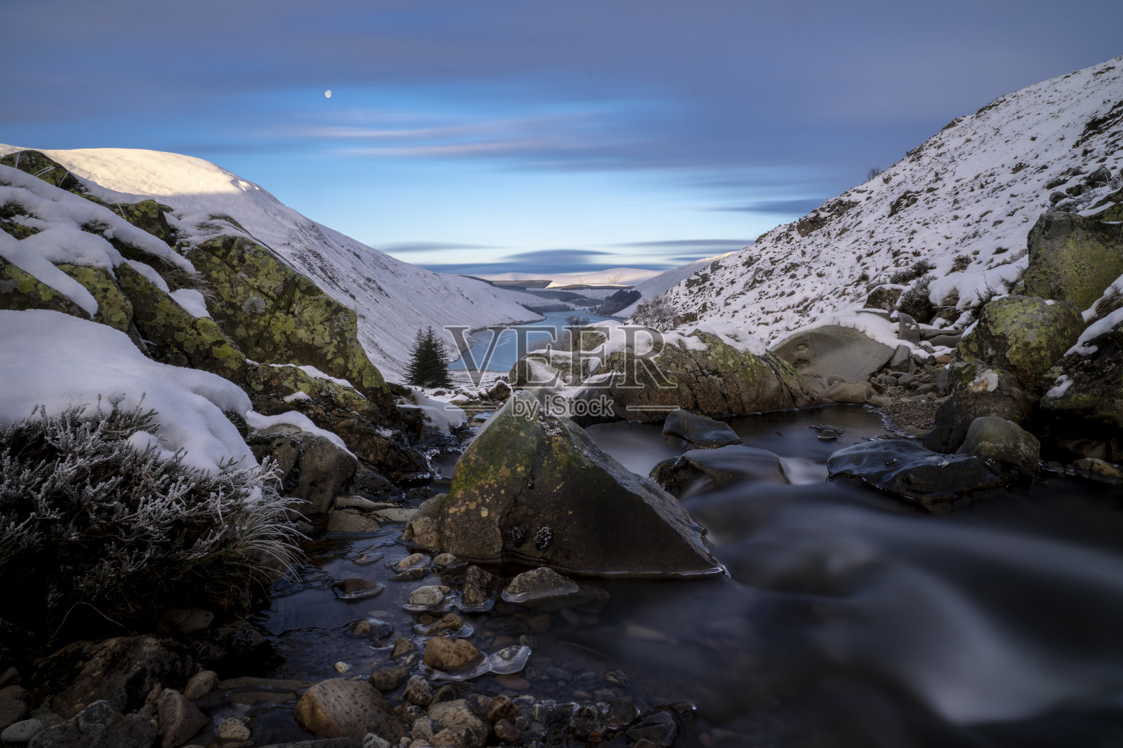 塔拉水，苏格兰边界照片摄影图片