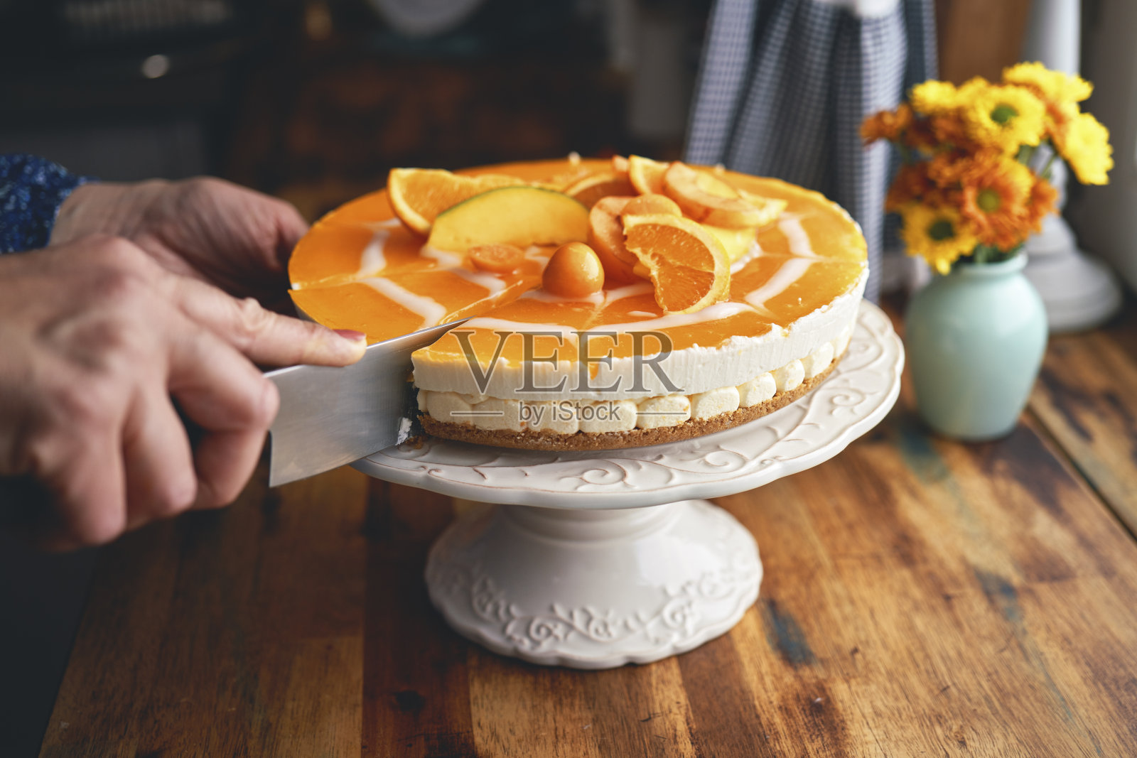 奶油橙芝士蛋糕照片摄影图片