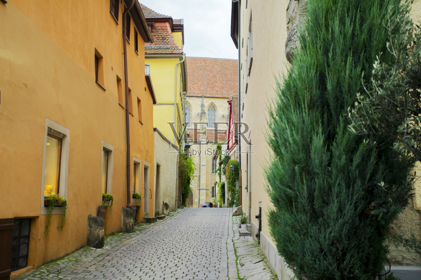 德国，罗森堡，童话小镇，街道，老钟楼照片摄影图片