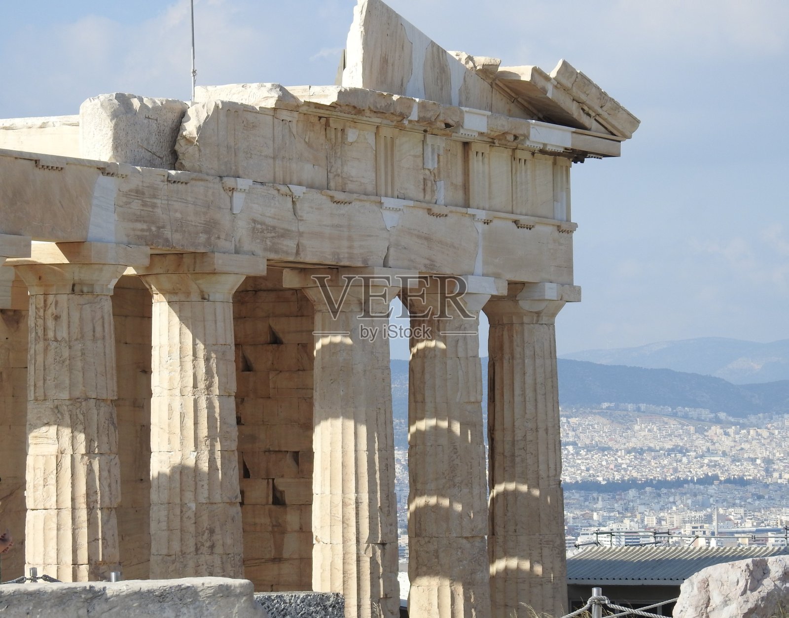 希腊雅典卫城帕台农神庙圆柱和浮雕的细节照片摄影图片